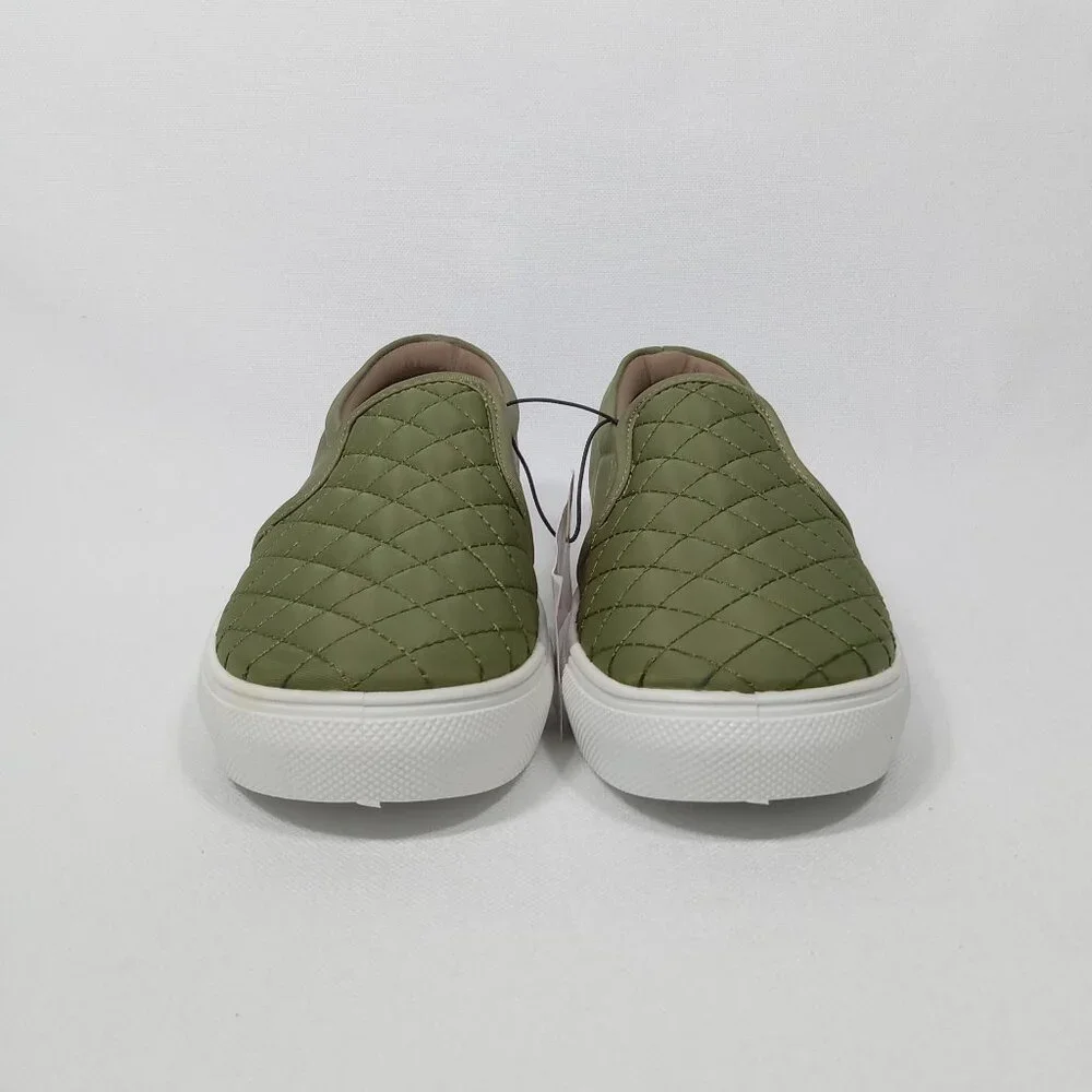 SERRA Women's Quilted Memory Foam Green Slip On Loafer Size 7 *NWT